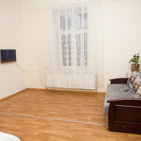 Apartment On Zhukovskogo Одесса Экстерьер фото